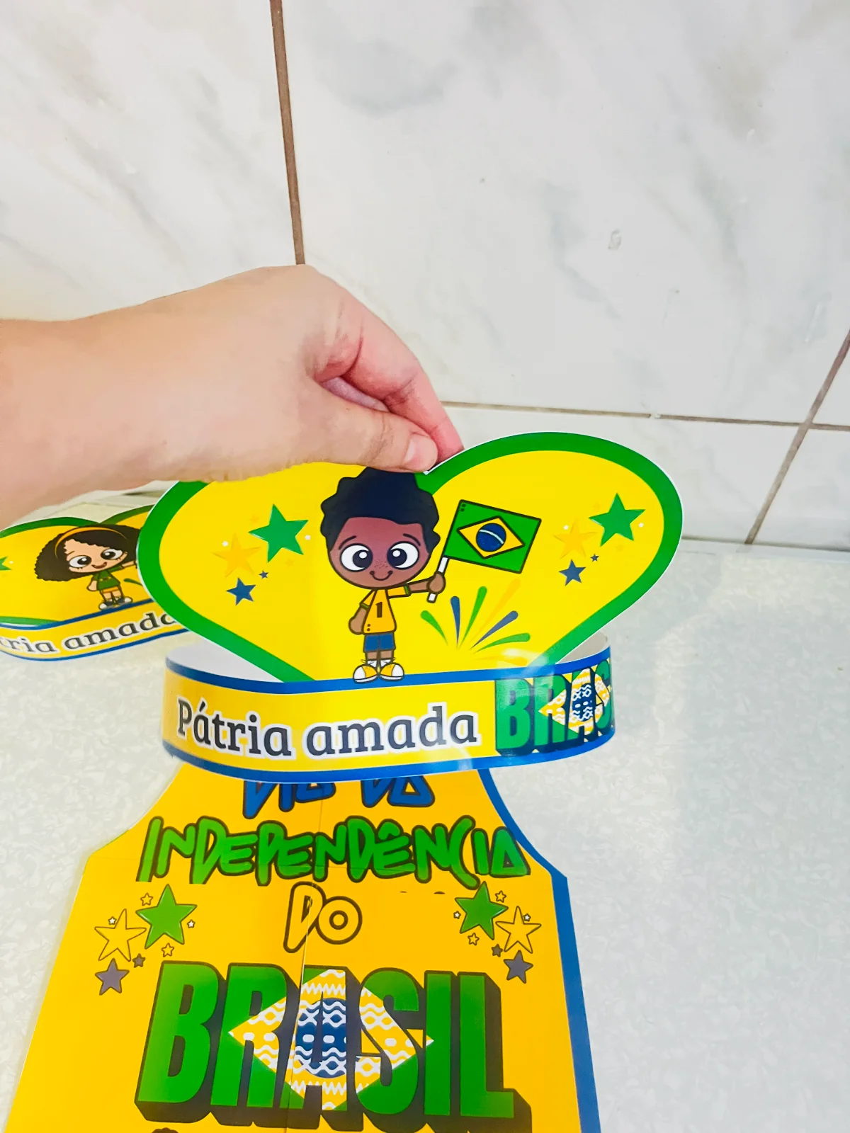 Miniatura 2 de Avental e Coroa – 07 de Setembro